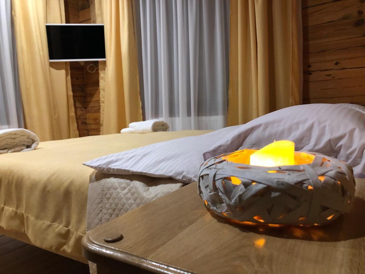 Golden Nest Apartment Yablunytsya Bagian luar foto