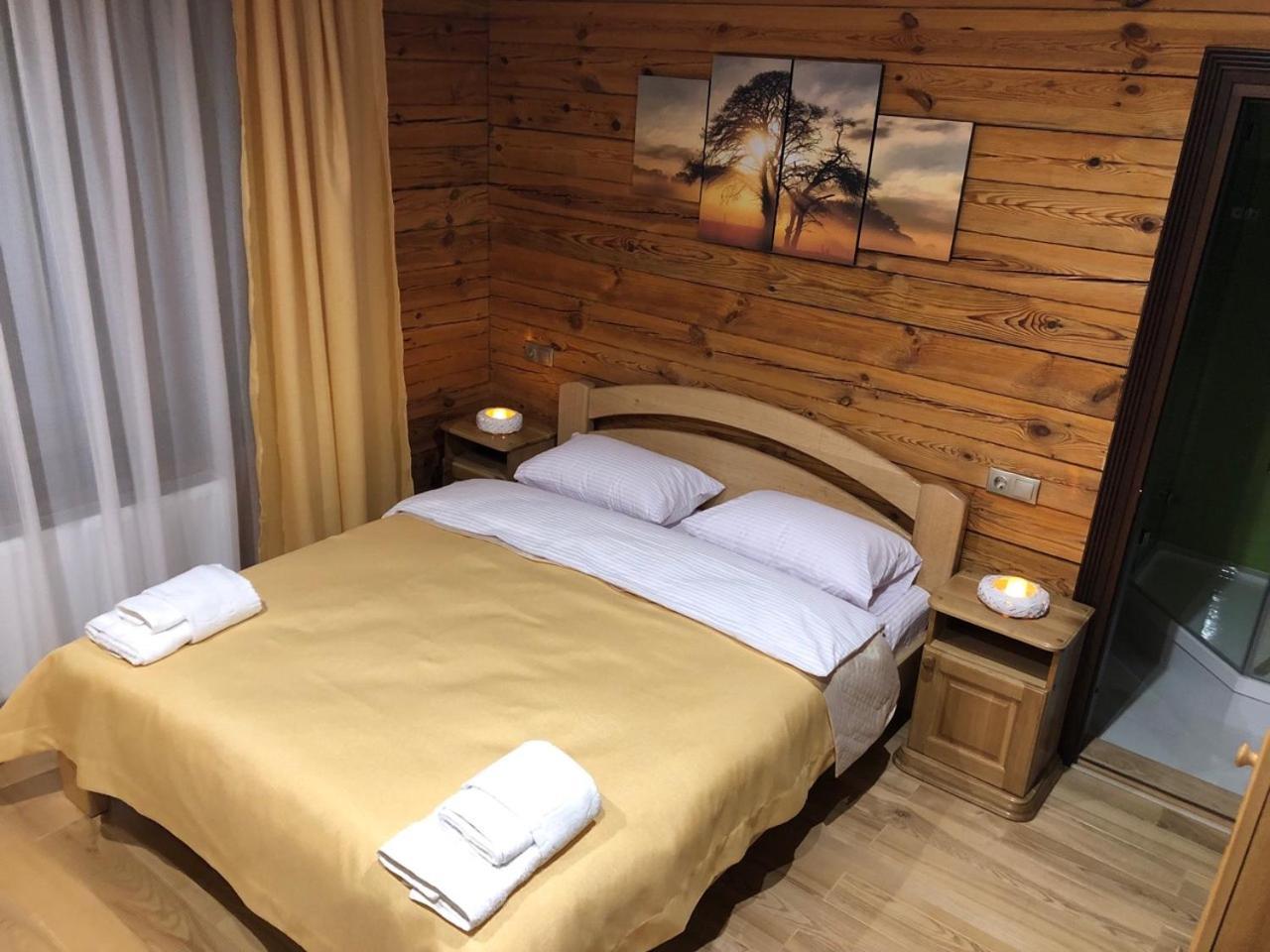 Golden Nest Apartment Yablunytsya Bagian luar foto