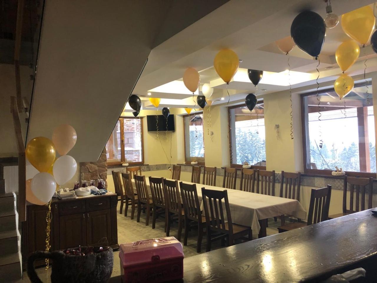 Golden Nest Apartment Yablunytsya Bagian luar foto